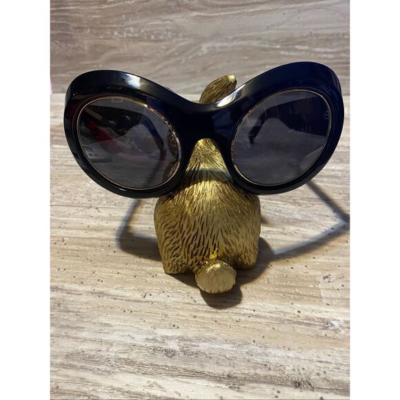 Emilio Pucci Black & Gold Cat Eye Round Sunglasses display picture 3